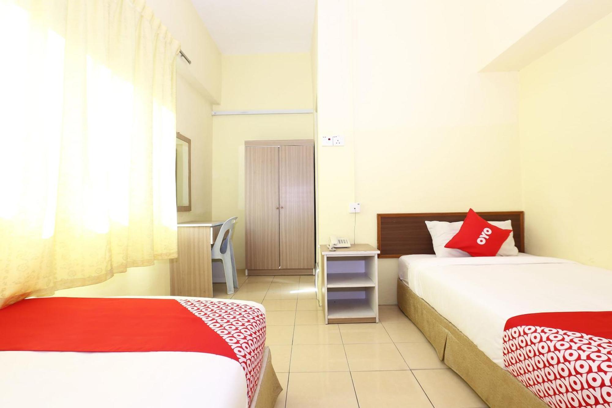 Super Oyo 89651 Harmoni Hotel Kota Bharu Bagian luar foto