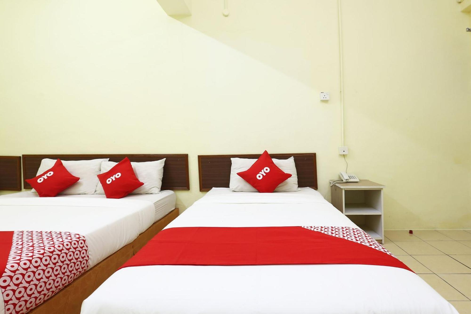 Super Oyo 89651 Harmoni Hotel Kota Bharu Bagian luar foto