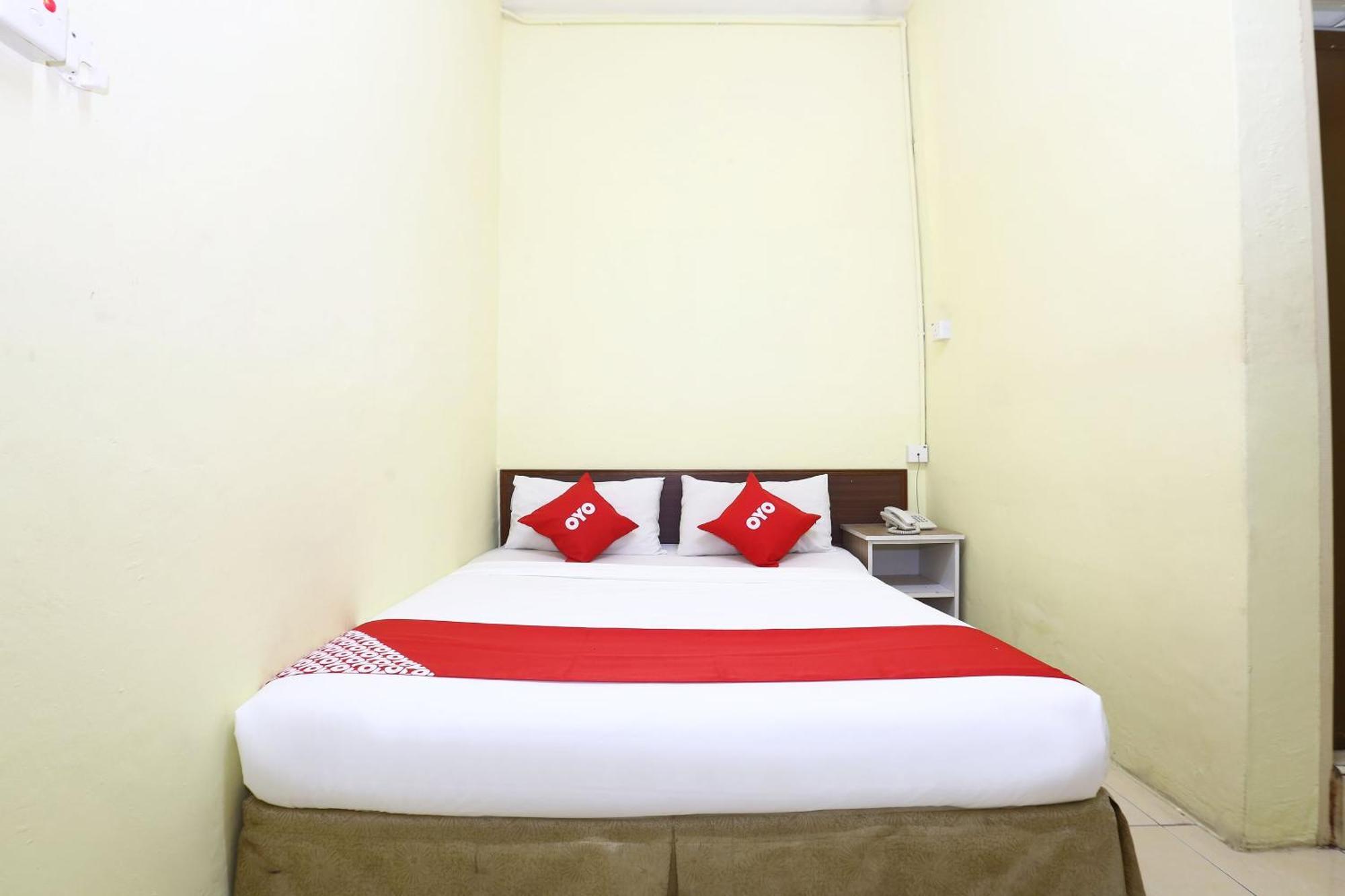 Super Oyo 89651 Harmoni Hotel Kota Bharu Bagian luar foto