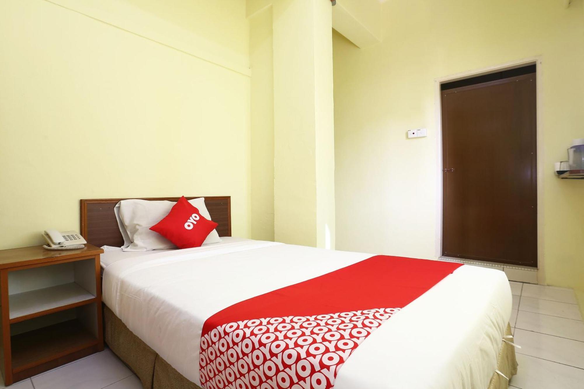Super Oyo 89651 Harmoni Hotel Kota Bharu Bagian luar foto