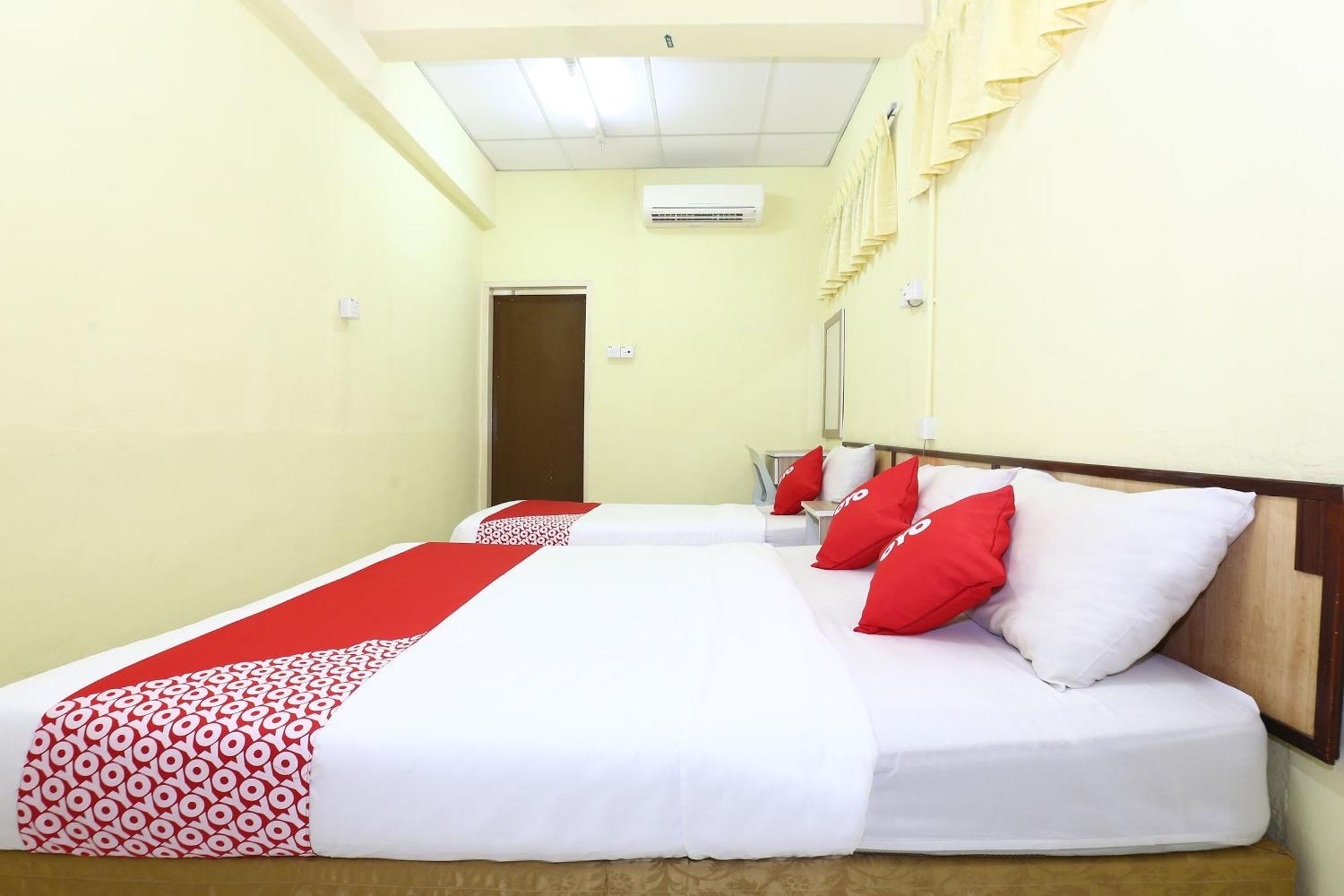 Super Oyo 89651 Harmoni Hotel Kota Bharu Bagian luar foto
