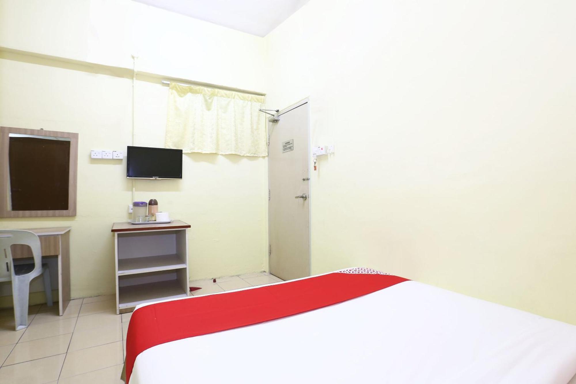 Super Oyo 89651 Harmoni Hotel Kota Bharu Bagian luar foto
