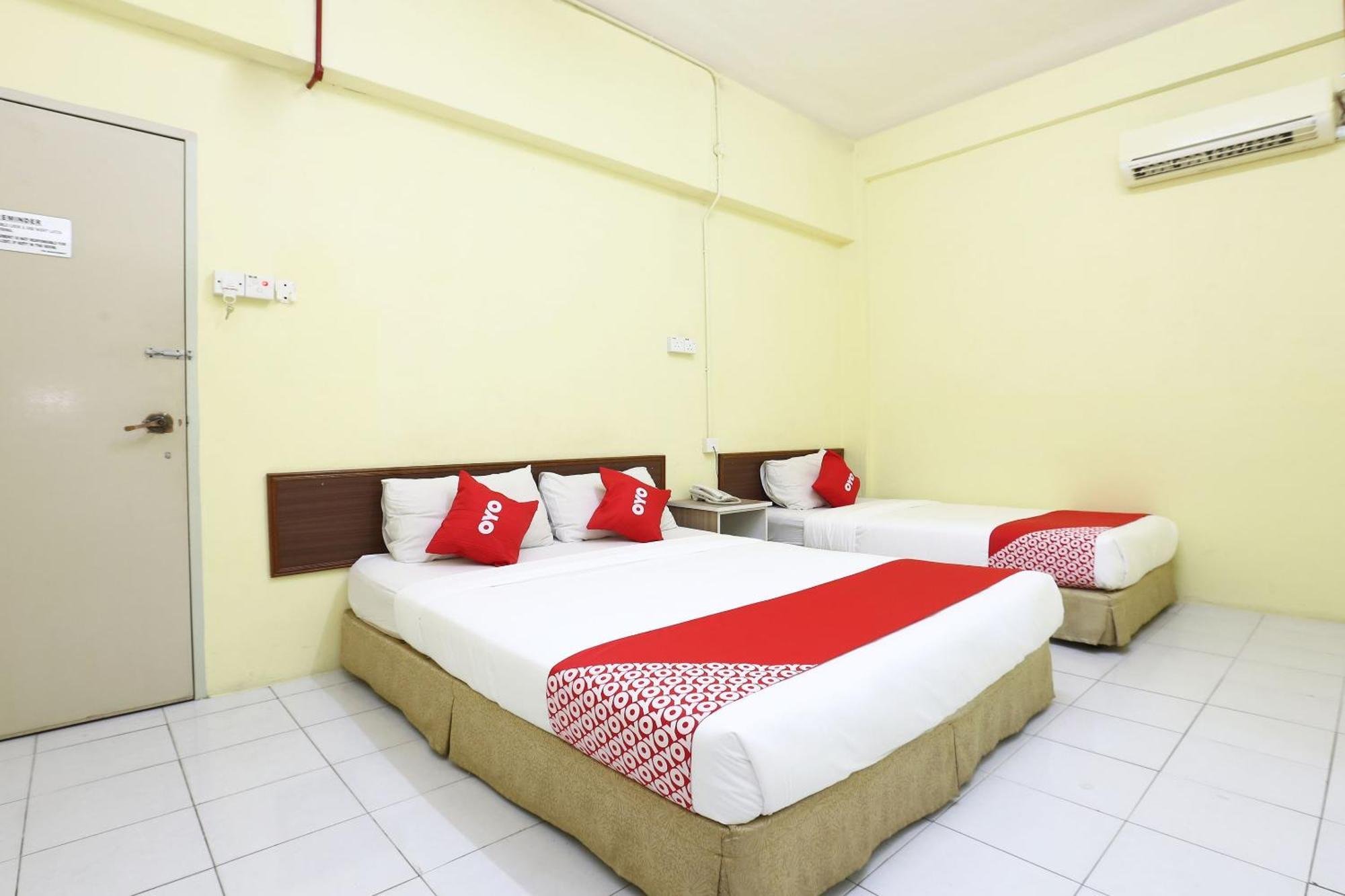 Super Oyo 89651 Harmoni Hotel Kota Bharu Bagian luar foto