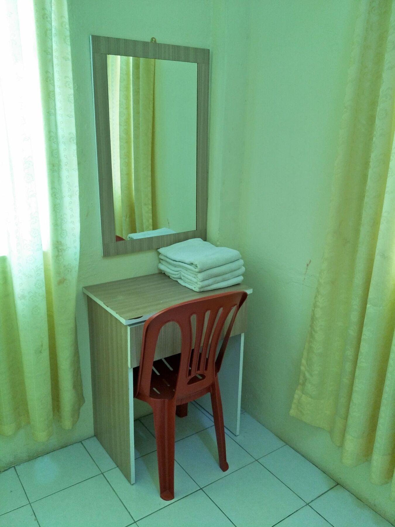 Super Oyo 89651 Harmoni Hotel Kota Bharu Bagian luar foto
